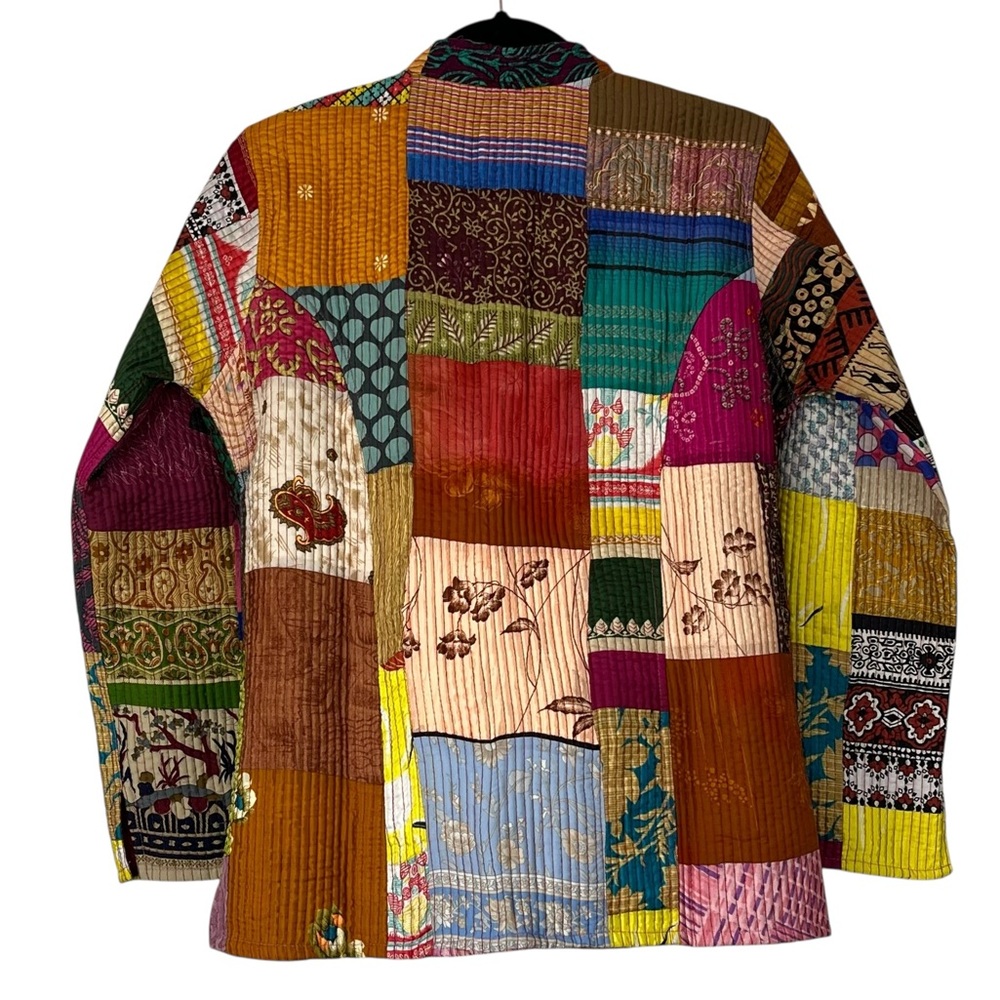 Like New Boho Indian Kantha Quilted Patchwork Silky Reversible Jacket - Picture 3 of 11